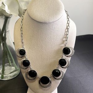 Paparazzi Black & Silver Necklace